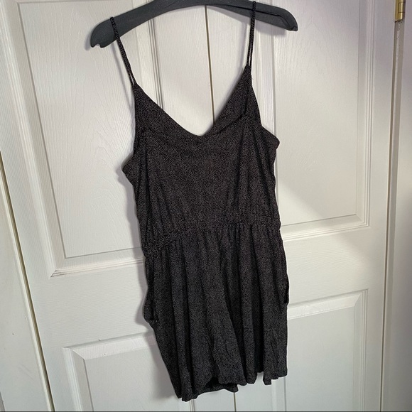 NWT H&M polka dot romper - Picture 5 of 8
